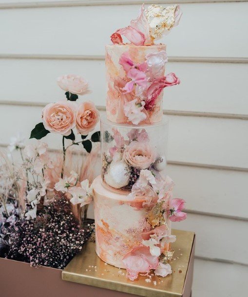 Charming Buttercream Wedding Cake