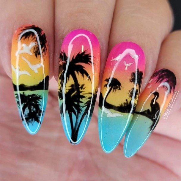 Charming Nails For Women Beach