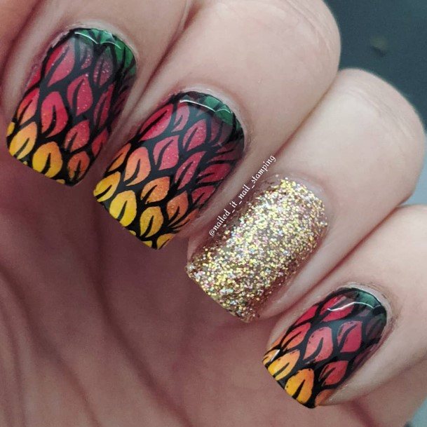 Charming Nails For Women Fall Leaf