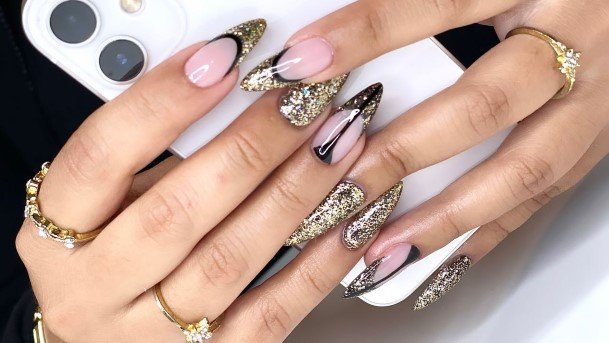 Charming Nails For Women Gold French Tip