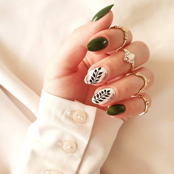 Charming Nails For Women Green And White