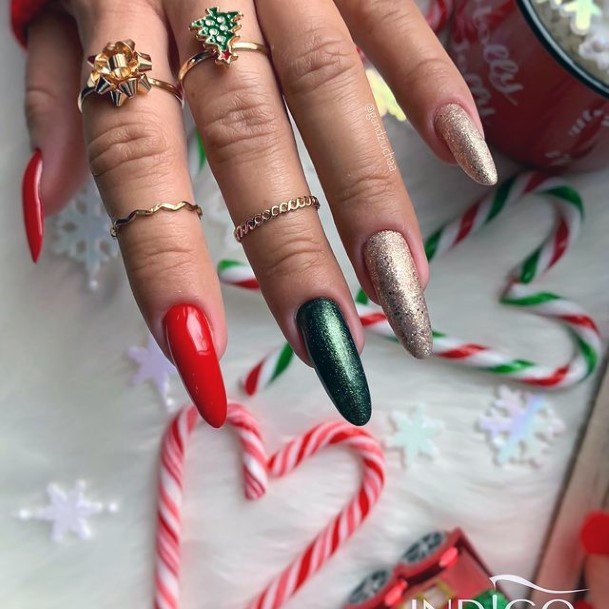 Charming Nails For Women Holiday