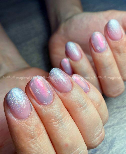 Charming Nails For Women Holographic