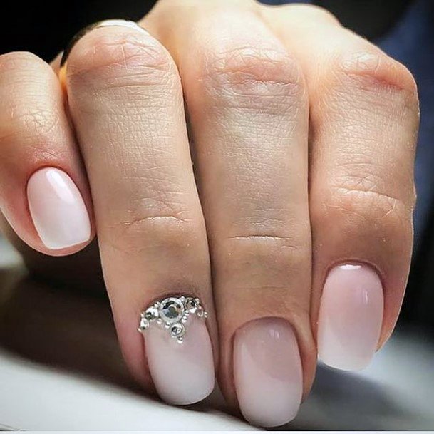 Charming Nails For Women Wedding