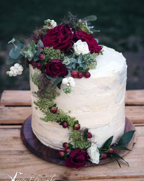 Charming Red Velvet Wedding Cake