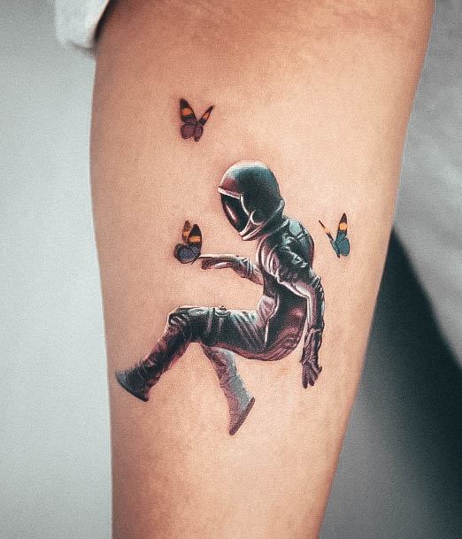 Charming Tattoos For Women Astronaut