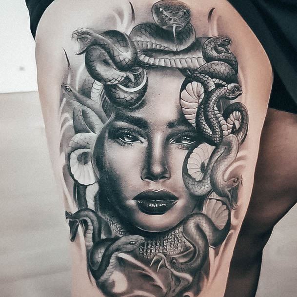 Charming Tattoos For Women Medusa Thigh