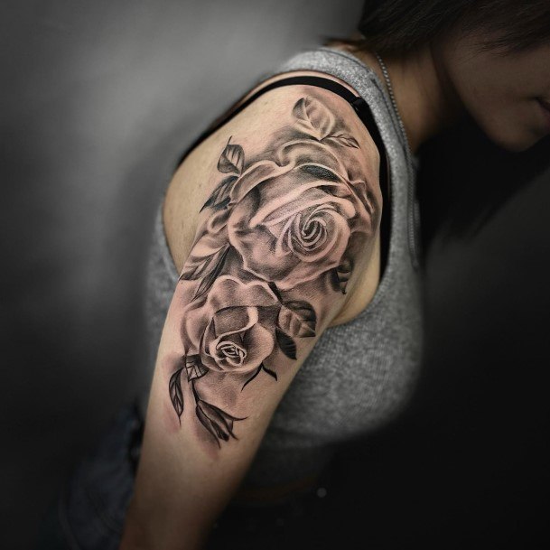 Charming Tattoos For Women Rose Shoulder