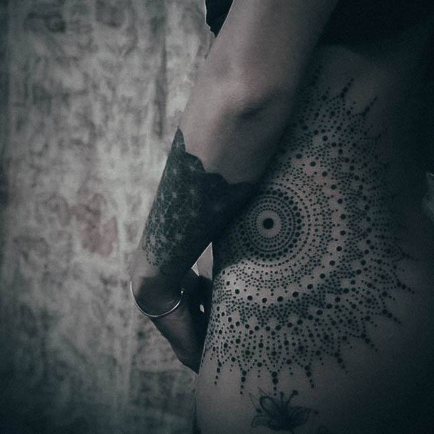 Charming Tattoos For Women Sacred Geometry