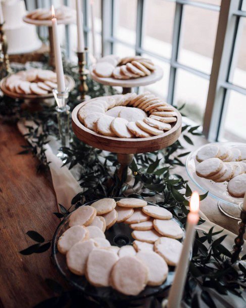 Cheap Biscuit Cookie Setup Wedding Decorations