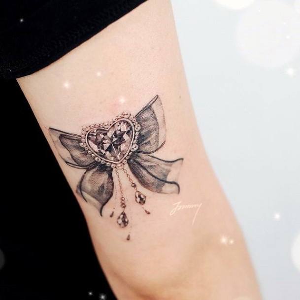 Chmushrooming Tattoos For Women Bow