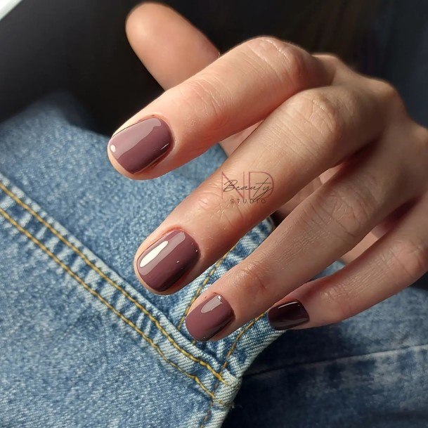 Chocolate Nail Feminine Designs