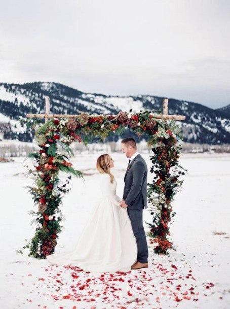 Christmas Wedding Flowers Platform