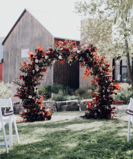 Circular Arch November Wedding Flowers