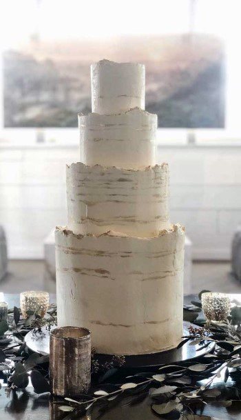 Circular Four Level Elegant Wedding Cake Women