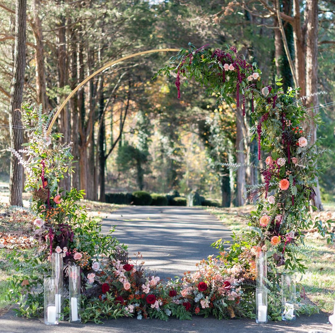 Circular Wedding Arch Flowers