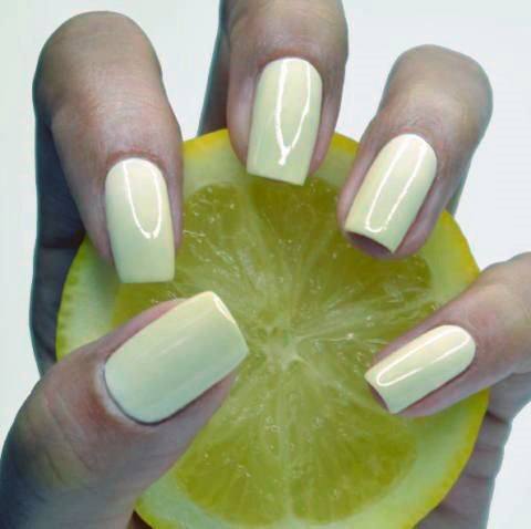 Citrusy Pale Yellow Nails For Women