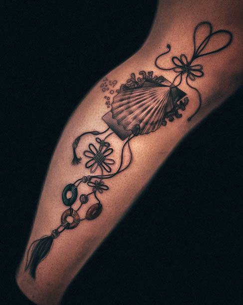 Clam Tattoos For Girls