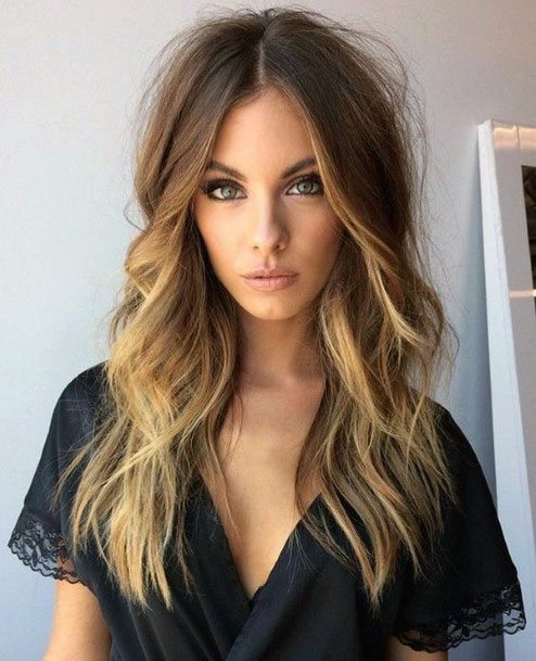 Classic Cascading Golden Locks Women Hairstyle