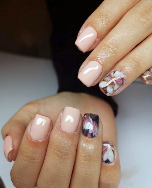 Classic Floral Art Painted On Square Nails Designs