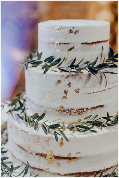 Classic Rustic White Wedding Cake