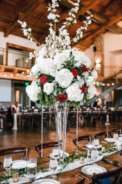 Classic Wedding Flower Centerpieces