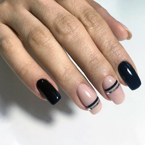 Classy Black And Nude Shellac Nails Art For Women