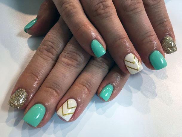 Classy Chevron Mint Nails With Glitter Women