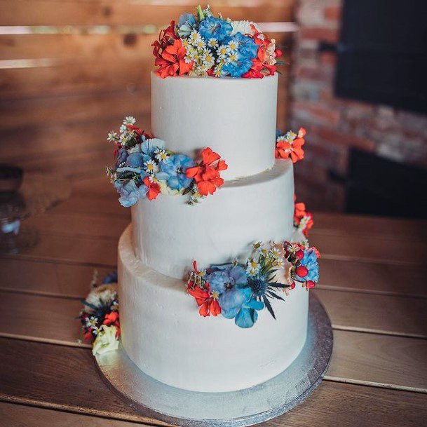 Classy Red Velvet Wedding Cake