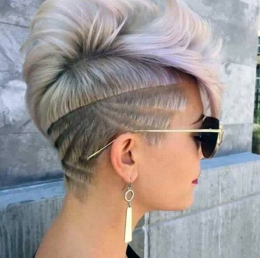 Classy Shaved Design Hairstyles For Women
