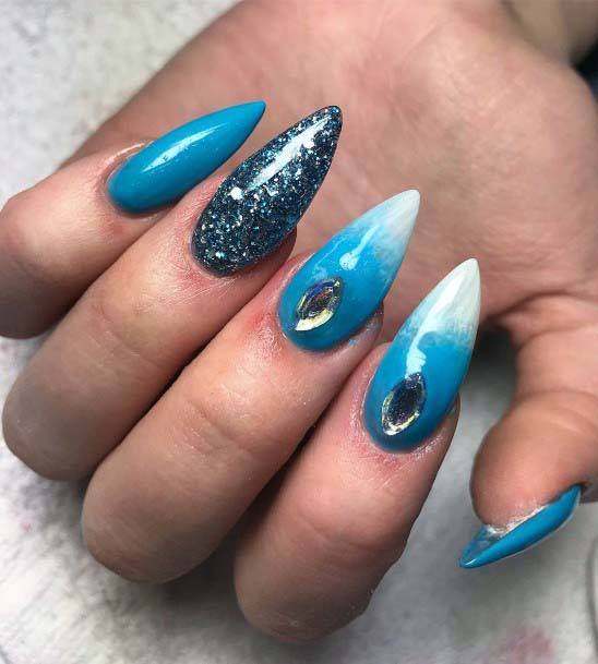 Claw Bright Blue Nails With Rhinestone For Women