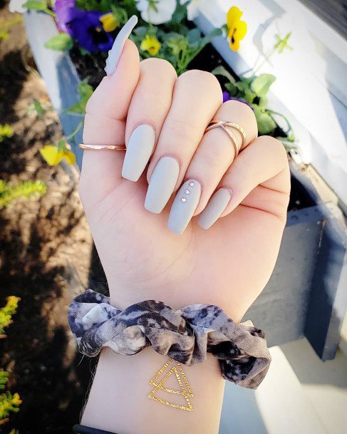 Cloudy Matte Grey Nails With Rhinestone Women