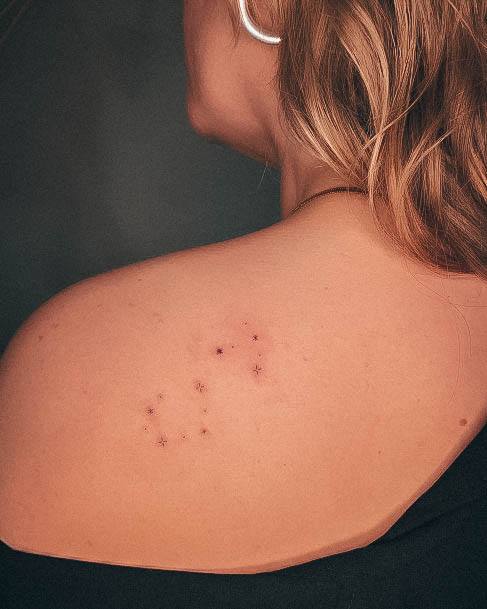 Constellation Tattoos Feminine Ideas