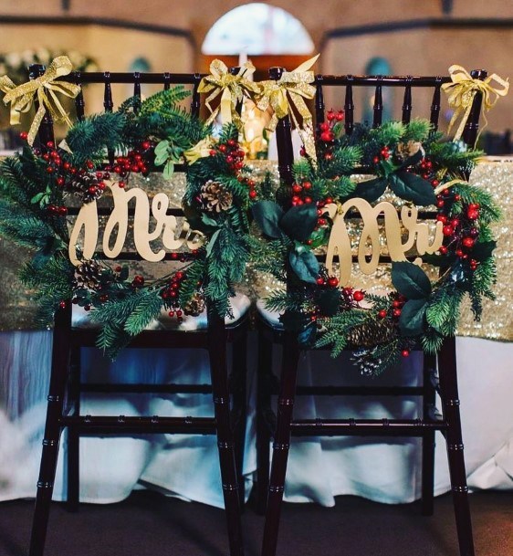 Cool Christmas Wreath Mr Mrs Wedding Seat Ideas