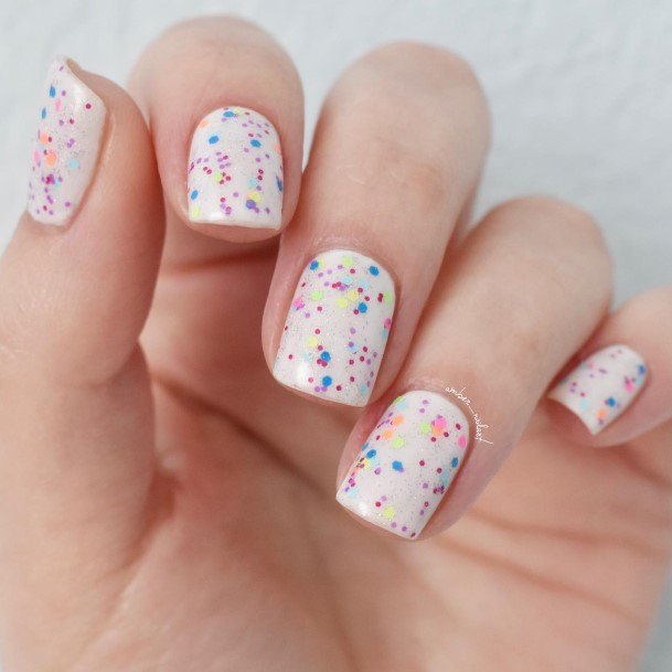 Cool Confetti Nails For Women