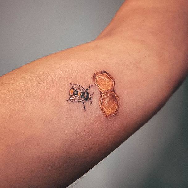 Cool Cool Small Tattoos For Women