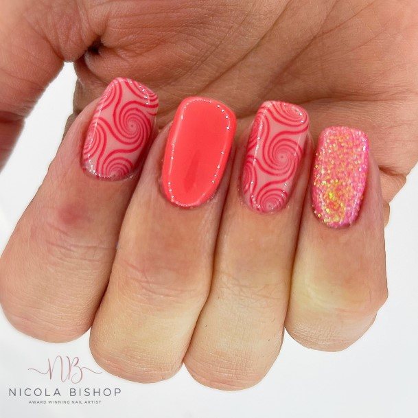 Cool Coral Nails For Women