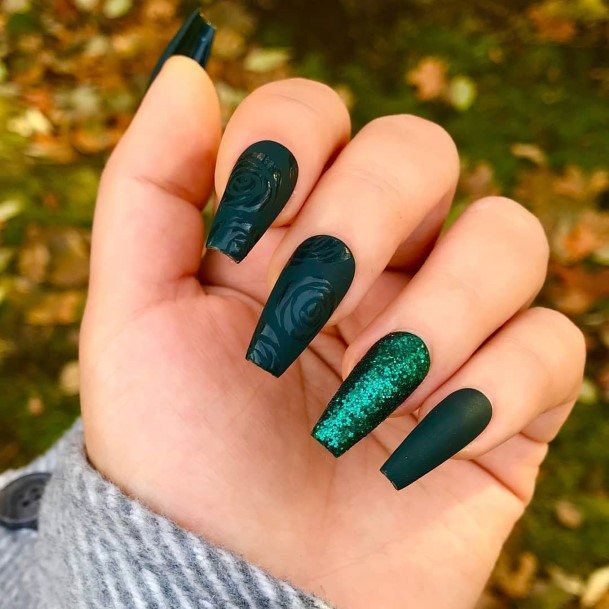 Cool Dark Nails For Women