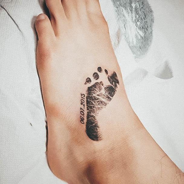 Cool Date Tattoos For Women