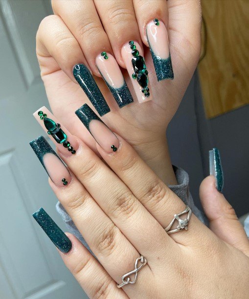 Cool Emerald Green Nails For Women