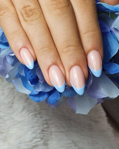 Cool Female Almond French Nail Designs