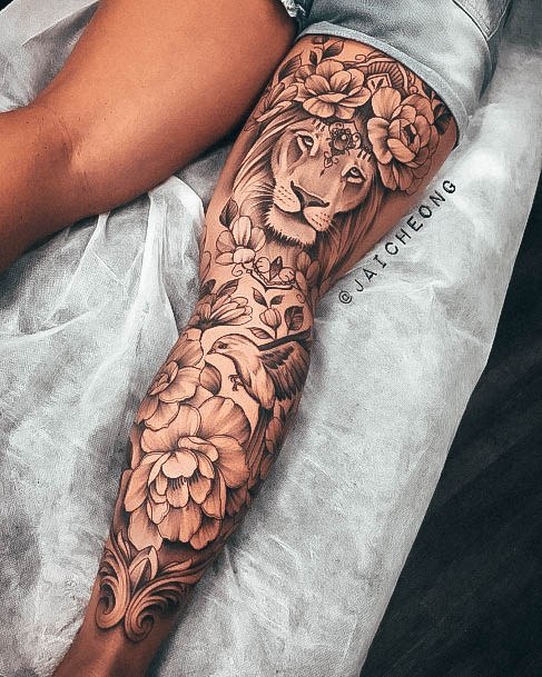 Cool Female Amazing Tattoo Designs