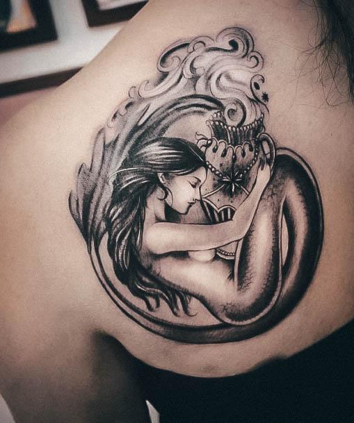 Cool Female Aquarius Tattoo Designs Shoulder Back