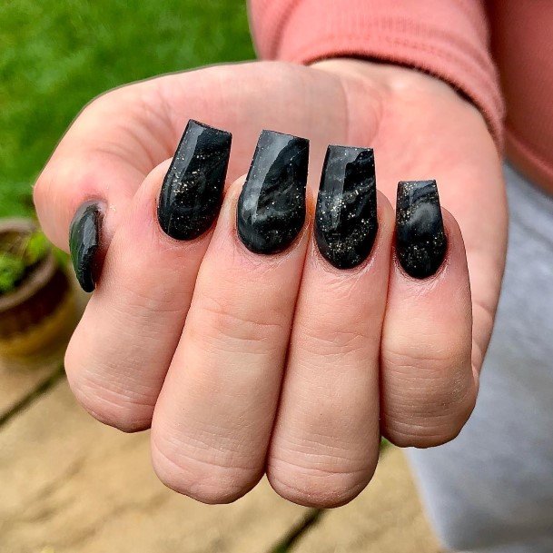 Cool Female Black And White Marble Nail Designs