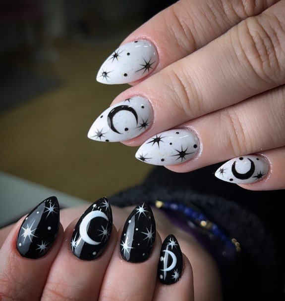 Cool Female Black And White Nail Designs