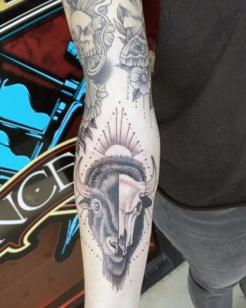 Cool Female Buffalo Tattoo Designs