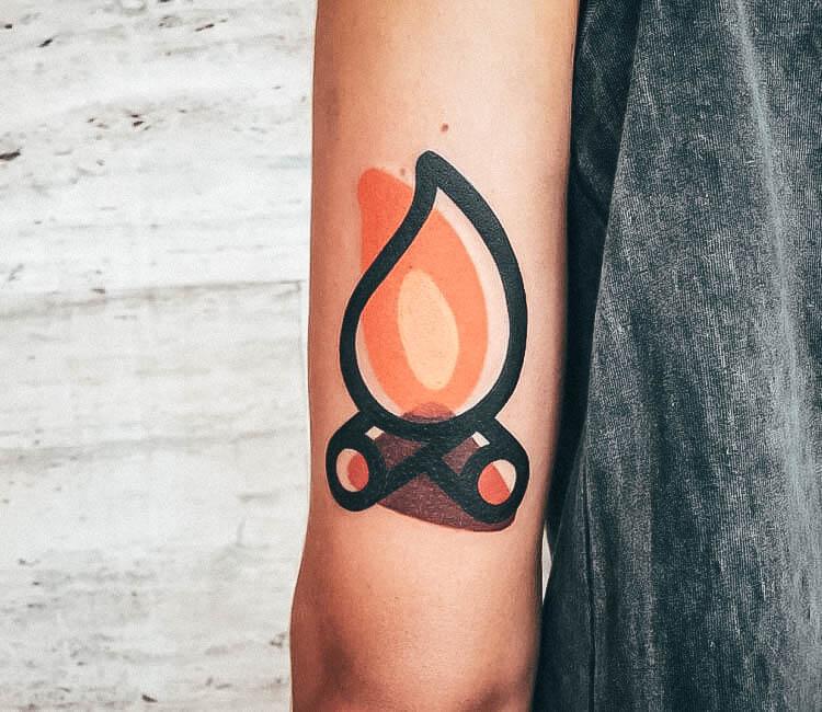 Cool Female Campfire Tattoo Designs