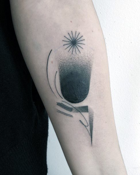 Cool Female Comet Tattoo Designs