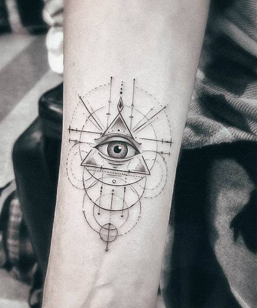 Cool Female Eye Of Horus Tattoo Designs