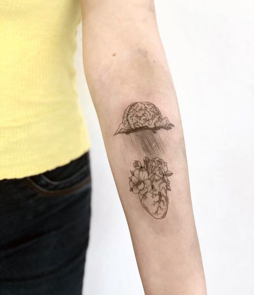 Cool Female Flower Heart Tattoo Designs